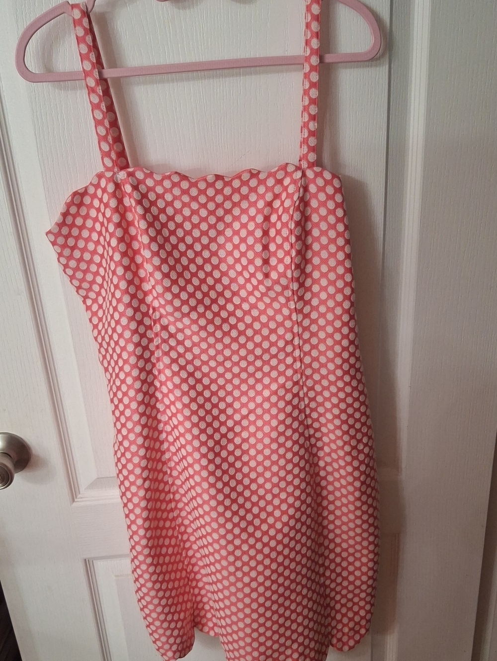 I ❤️ Ronson Coral Polka Dot Scalloped Dress  Like New  Size 8